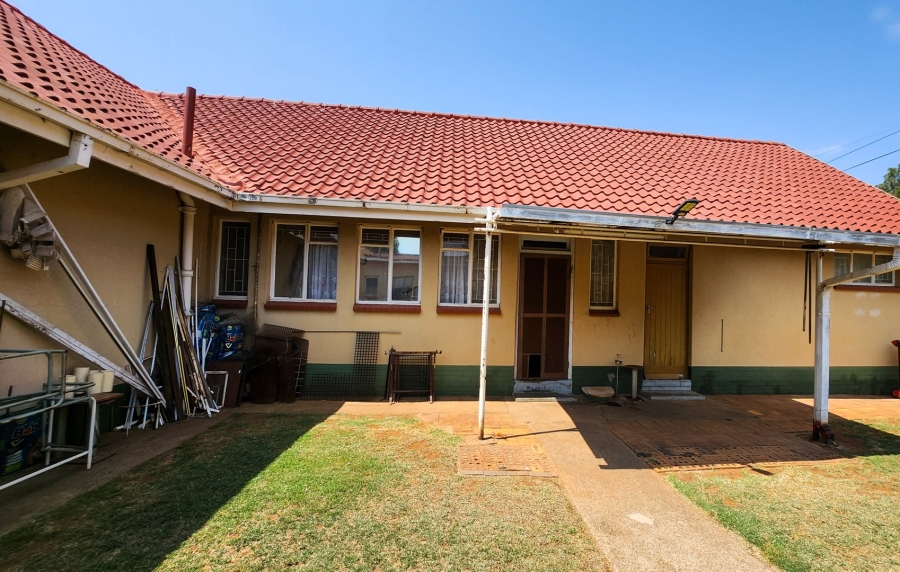 3 Bedroom Property for Sale in Stilfontein North West